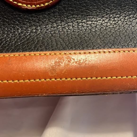 Dooney & Bourke black pebbled leather shoulder bag - Picture 9 of 16